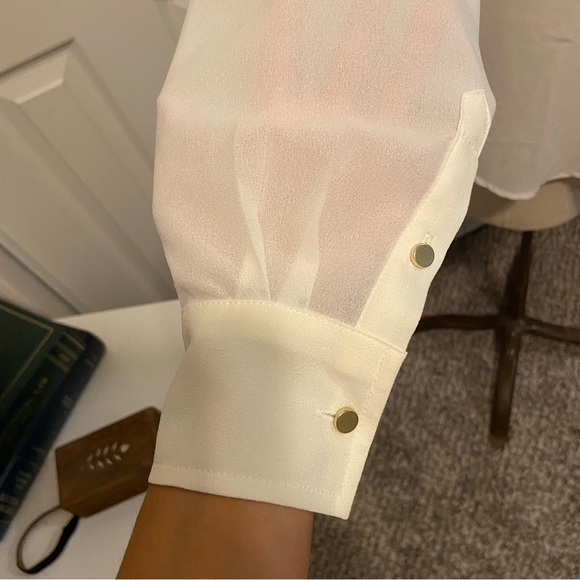 Liz Claiborne White Button Down Shirt with Beaded Accents, Size Medium - Picture 5 of 8